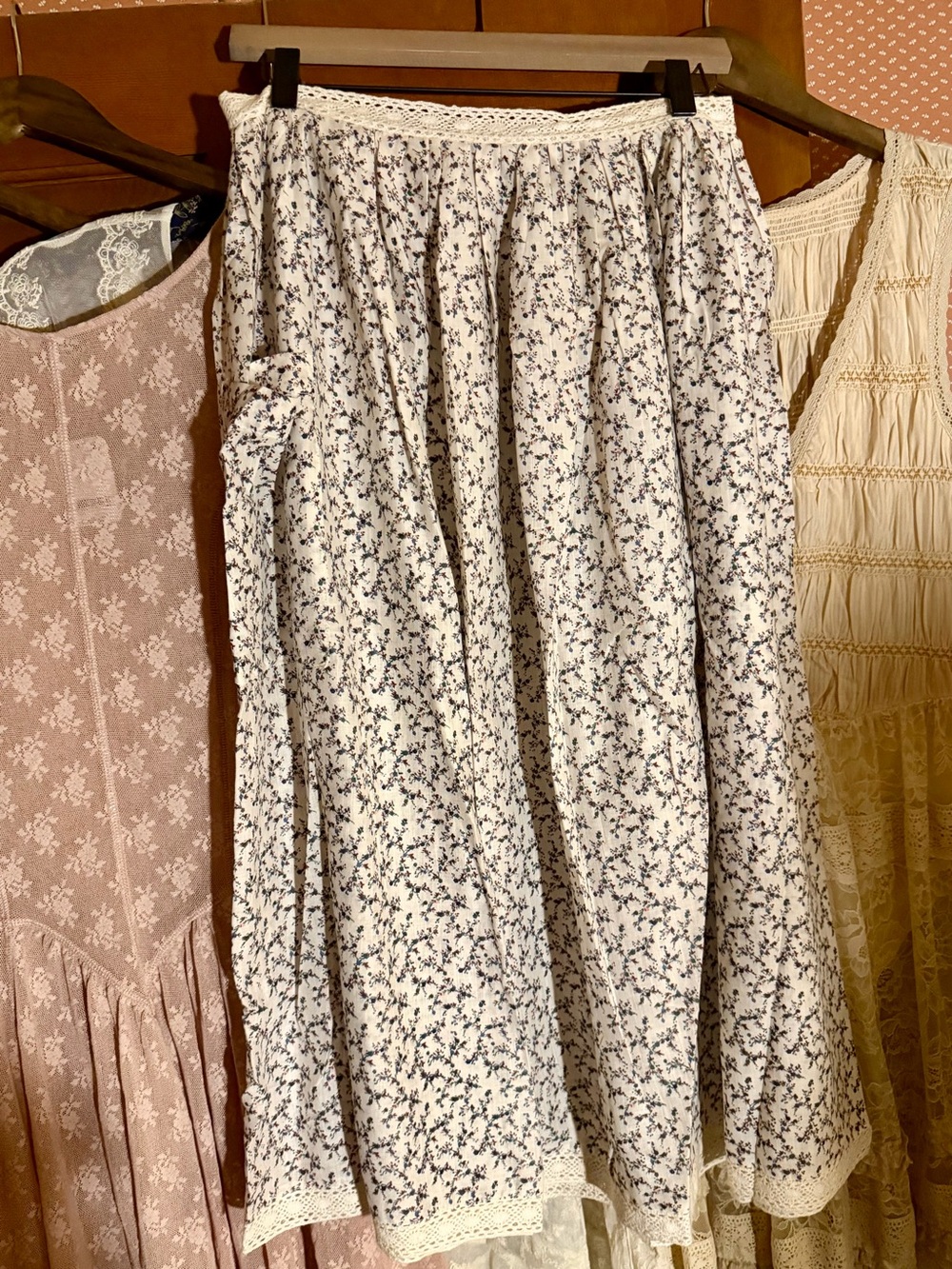 April Cornell Ditsy Print Half Pinny